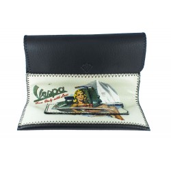 ΚΑΠΝΟΘΗΚΗ VESPA GIRL ΕΣΩΤΕΡΙΚΟ