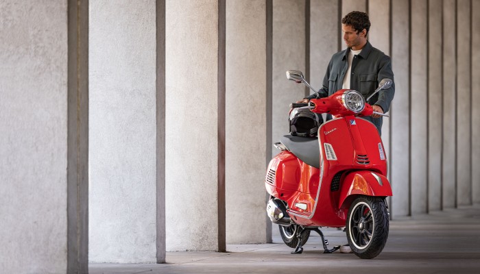 ΝΕΑ VESPA GTS